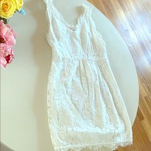 White lace Joie sleeveless dress